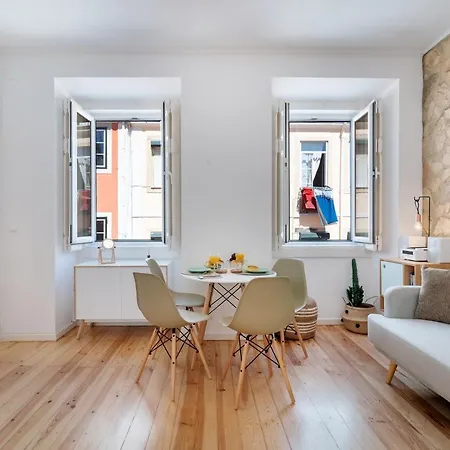 Modern And Comfort At Santos Apartmán