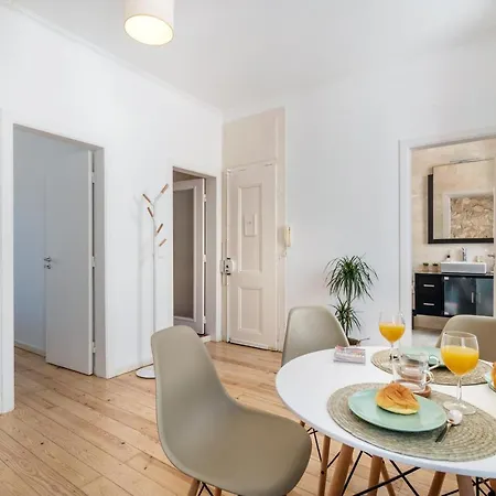 Modern And Comfort At Santos *